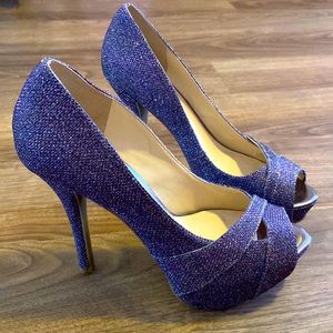 Guess silver red and blue glitter shoes size 5.5 gently used